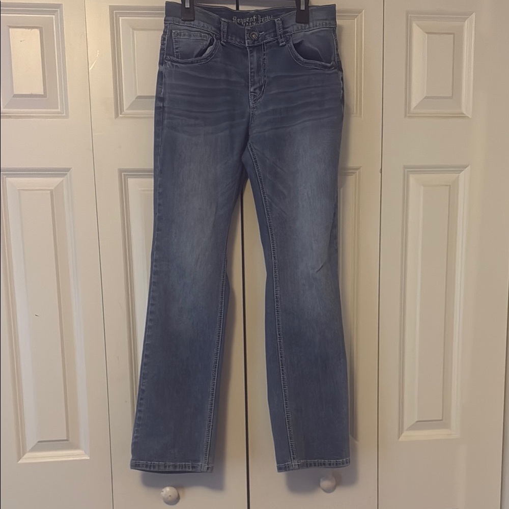 Request Jeans